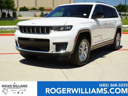 Used 2024 Jeep Grand Cherokee L Laredo w/ Trailer Tow Package AWD/4WD image 1