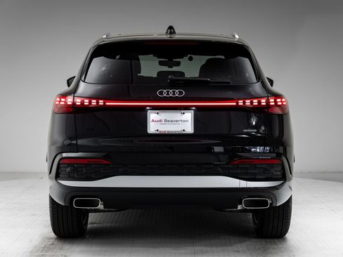 New 2026 Audi Q5 Premium AWD/4WD image 27