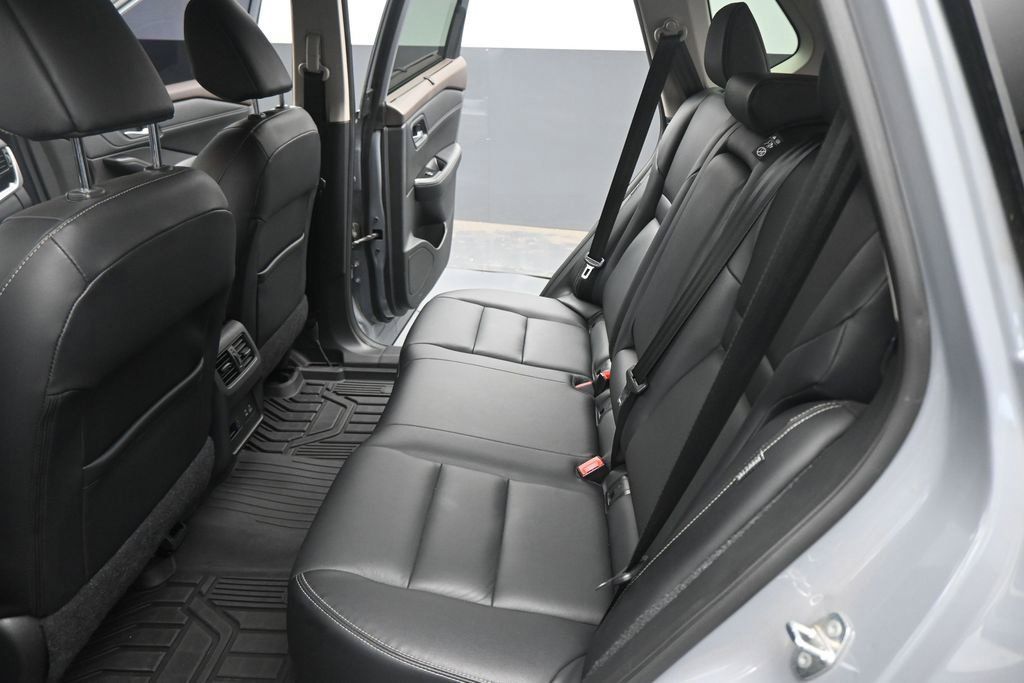 Used 2022 Nissan Rogue SL w/ SL Premium Package FWD image 13
