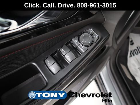 Used 2023 Chevrolet Traverse RS w/ LPO, Floor Liner Package image 10