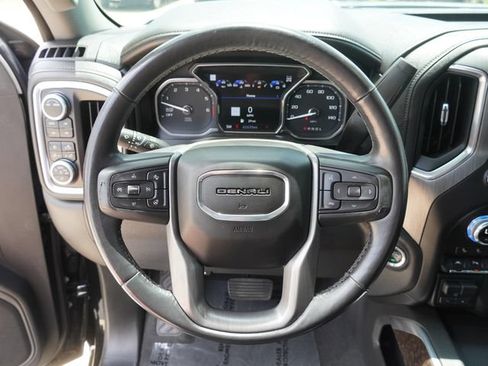 Used 2021 GMC Sierra 1500 Denali w/ Denali Ultimate Package AWD/4WD image 26