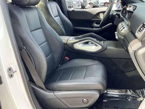 Certified 2022 Mercedes-Benz GLE 350 4MATIC w/ Premium Package image 33