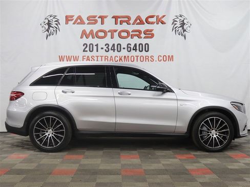 Used 2018 Mercedes-Benz GLC 43 AMG 4MATIC image 4