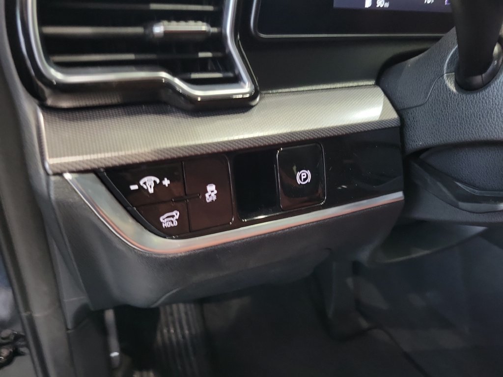Certified 2023 Kia Sportage SX FWD image 22