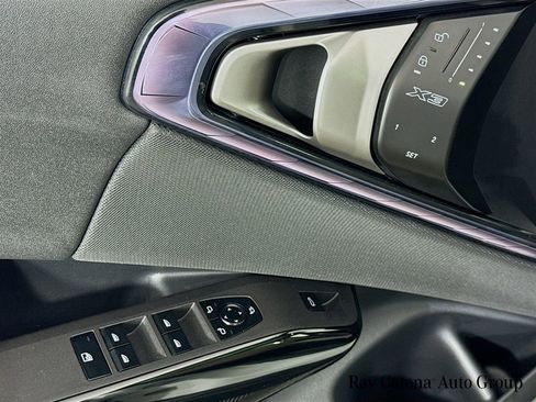 Used 2026 BMW X3 xDrive30 w/ Premium Package image 16