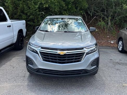 Used 2023 Chevrolet Equinox LS w/ LPO, Cargo Package FWD image 4