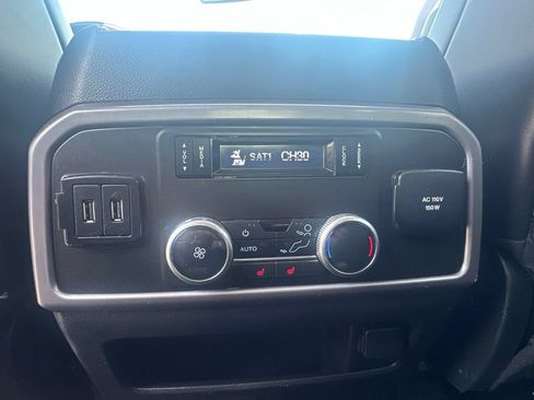 Used 2019 Ford Expedition Platinum AWD/4WD image 38