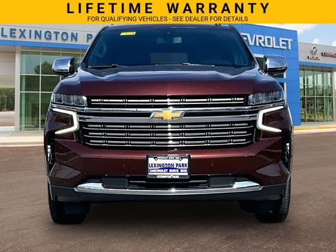 Used 2022 Chevrolet Tahoe Premier AWD/4WD image 3
