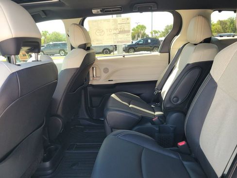 New 2026 Toyota Sienna Limited AWD/4WD image 24