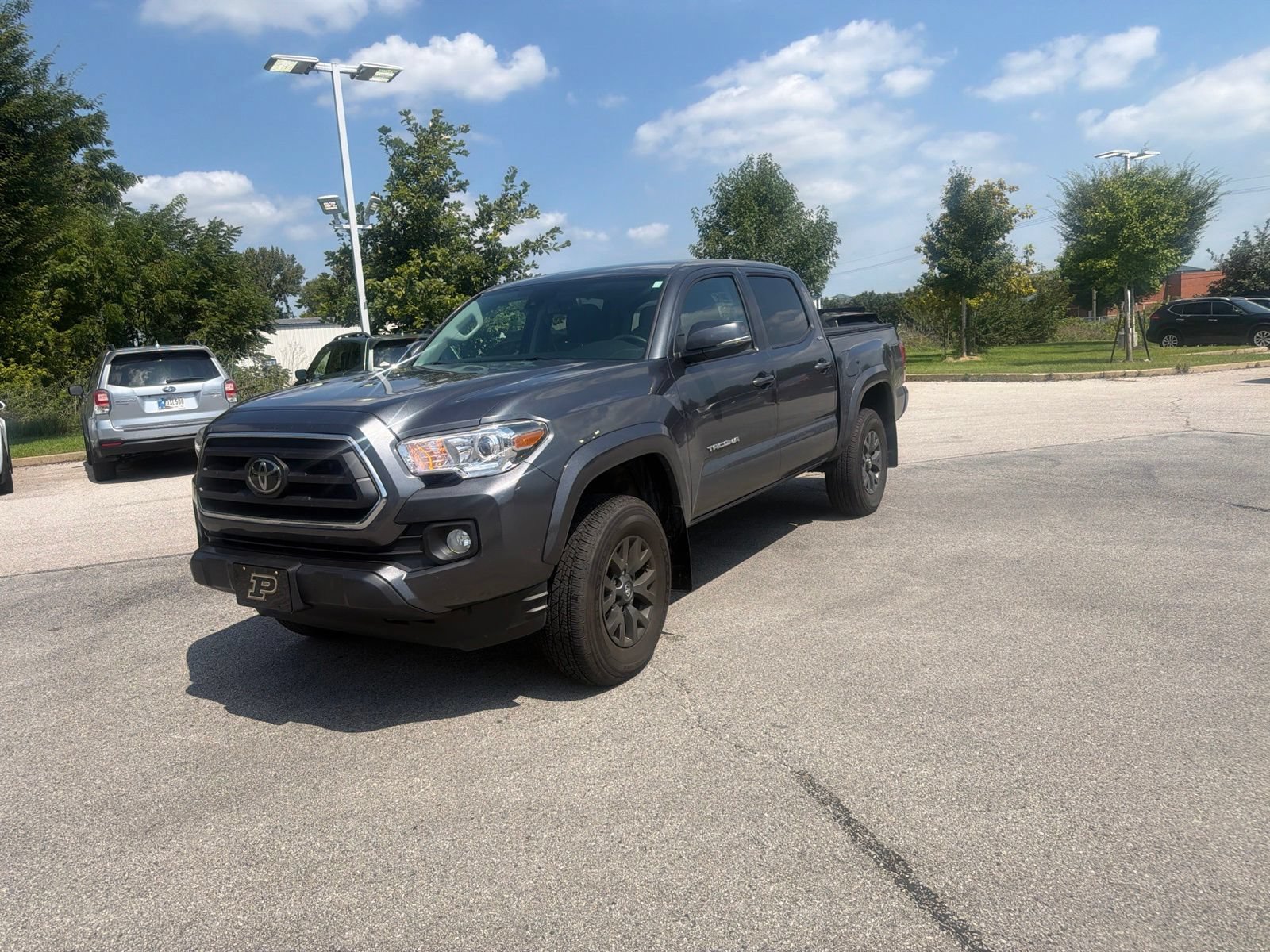 Used 2023 Toyota Tacoma SR5 AWD/4WD image 2