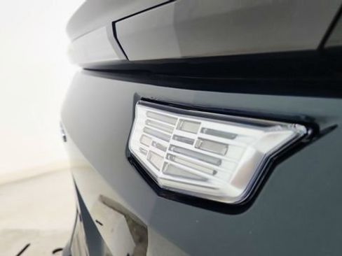 Used 2024 Cadillac Lyriq Sport image 17