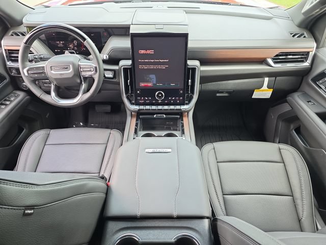 New 2026 GMC Yukon Denali w/ Advanced Technology Package AWD/4WD image 16