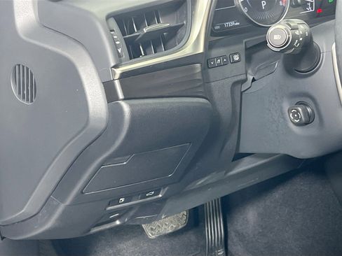 Used 2019 Lexus ES 350 image 10