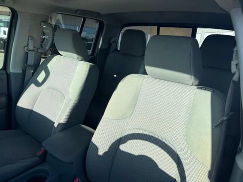 Used 2019 Nissan Frontier SV w/ Value Truck Package AWD/4WD image 13