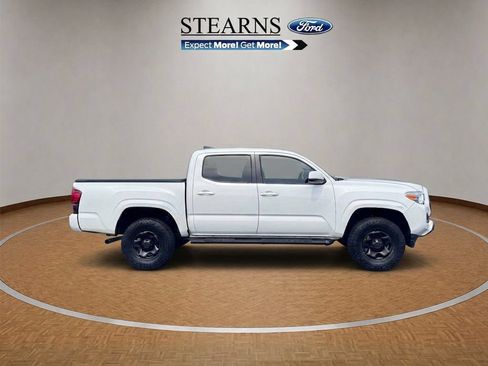 Used 2020 Toyota Tacoma SR w/ SR Convenience Package RWD image 16