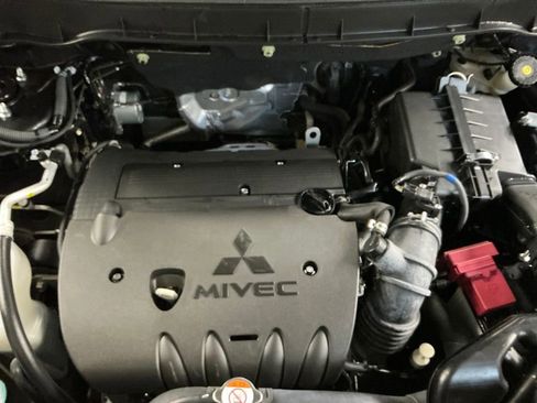 Used 2025 Mitsubishi Outlander Sport LE AWD/4WD image 20