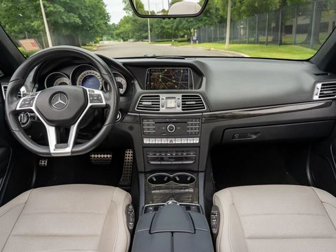 Used 2017 Mercedes-Benz E 400 Cabriolet w/ Premium 3 Package image 21