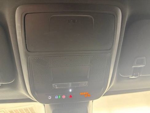 Used 2025 Chevrolet Equinox LT w/ Convenience Package II FWD image 26