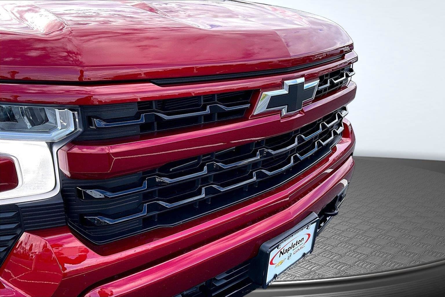 Used 2024 Chevrolet Silverado 1500 RST w/ Protection Package AWD/4WD image 30
