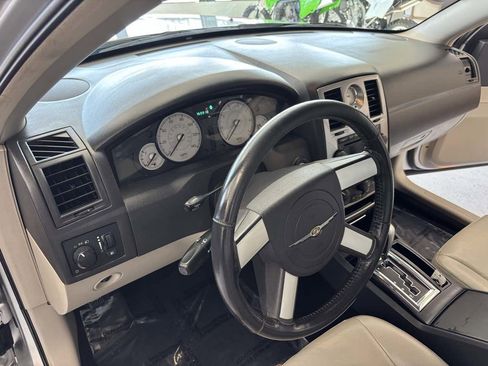 Used 2007 Chrysler 300 Touring image 13