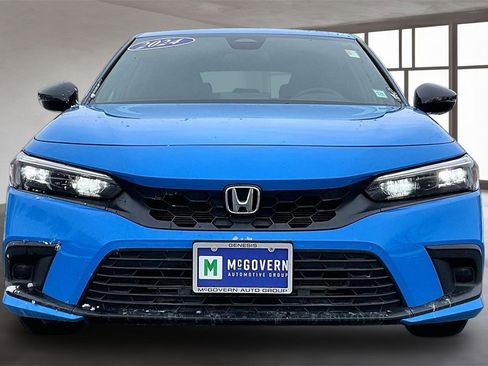 Used 2024 Honda Civic Sport image 2