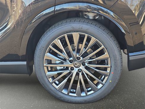New 2026 Lexus RX 450h AWD image 34