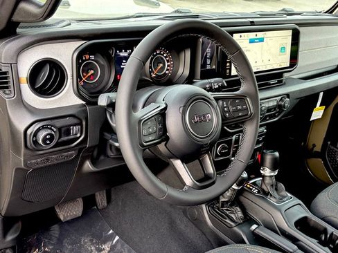 New 2026 Jeep Gladiator Sport image 10