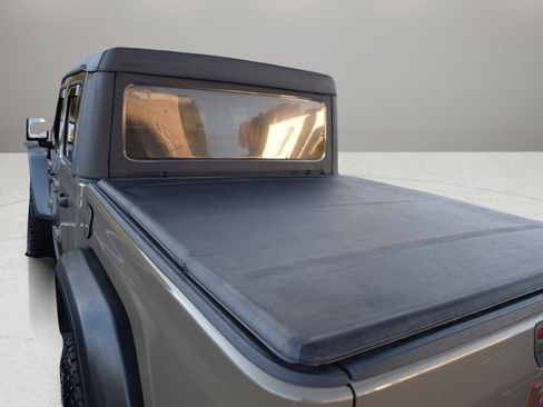 Used 2020 Jeep Gladiator Mojave image 5