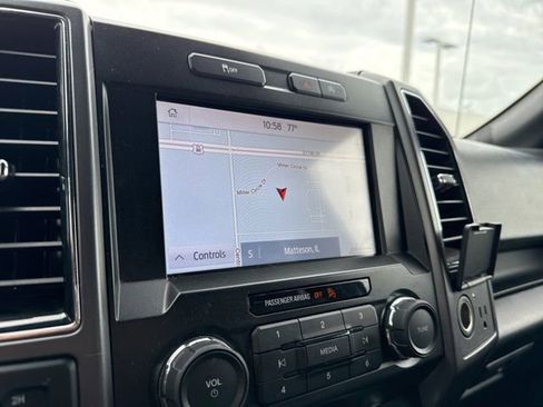 Used 2020 Ford F150 XLT w/ Equipment Group 302A Luxury AWD/4WD image 17