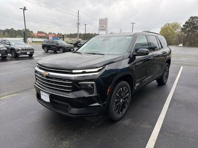 New 2026 Chevrolet Traverse LT w/ Sun and Wheel Package