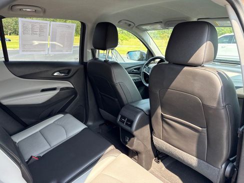 Used 2019 Chevrolet Equinox Premier FWD image 14