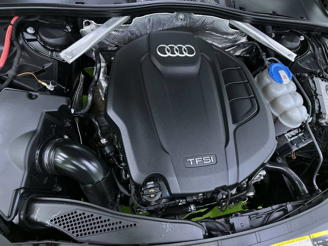 Used 2017 Audi A4 2.0T Premium w/ Convenience Package AWD/4WD image 30