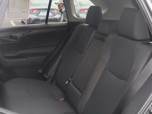 Certified 2025 Toyota RAV4 LE AWD/4WD image 19
