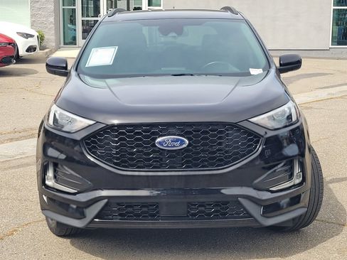 Used 2023 Ford Edge ST-Line image 2
