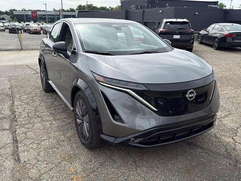 Certified 2023 Nissan Ariya FWD image 1