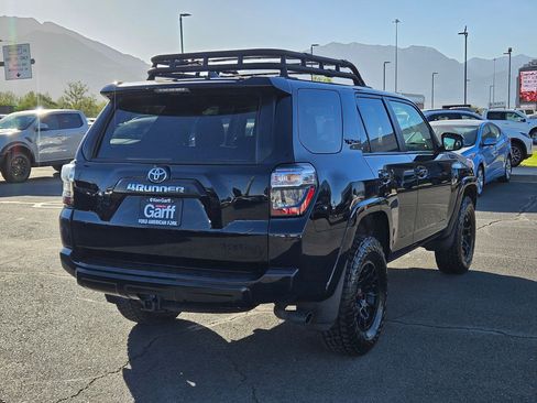 Used 2022 Toyota 4Runner TRD Pro AWD/4WD image 3