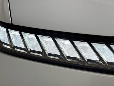 New 2026 INFINITI QX80 Luxe w/ Cargo Package image 39