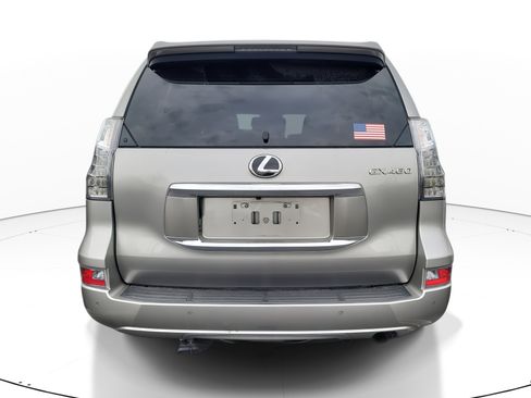 Used 2021 Lexus GX 460 Premium image 6