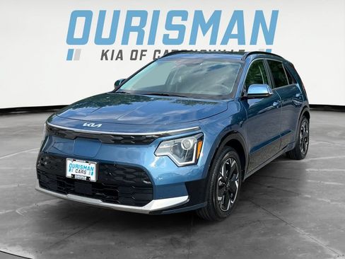 Certified 2023 Kia Niro Wind FWD image 2