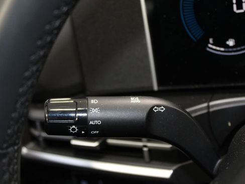 Used 2025 Hyundai Santa Fe SEL image 23