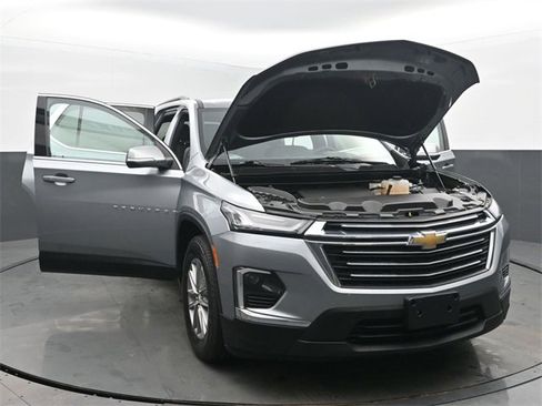 Certified 2023 Chevrolet Traverse LT image 56
