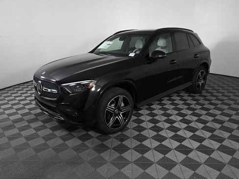 New 2027 Mercedes-Benz GLC 300 4MATIC image 1