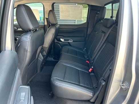 Used 2024 Ford Ranger Lariat w/ FX4 Off-Road Package image 43