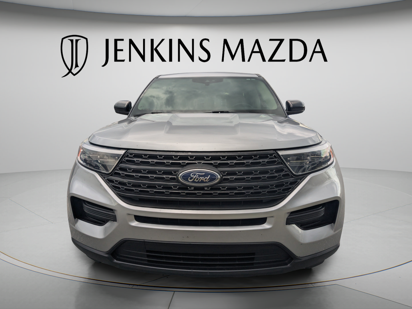 Used 2023 Ford Explorer 2WD image 2