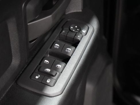 New 2026 RAM 3500 Tradesman AWD/4WD image 21