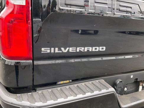 Used 2021 Chevrolet Silverado 1500 Custom w/ Safety Confidence Package image 8