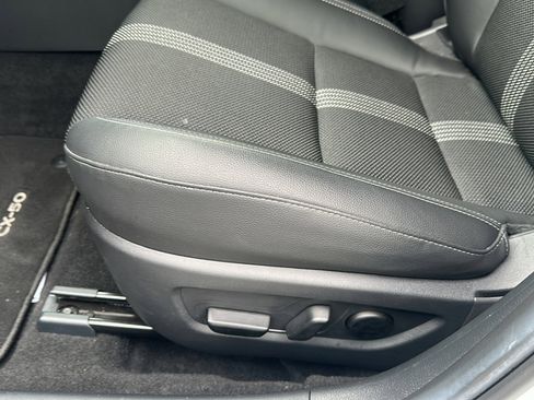 Used 2025 MAZDA CX-50 AWD 2.5 S w/ Premium Package image 15