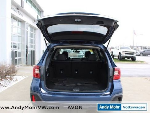 Used 2019 Subaru Outback 2.5i Limited AWD/4WD image 9