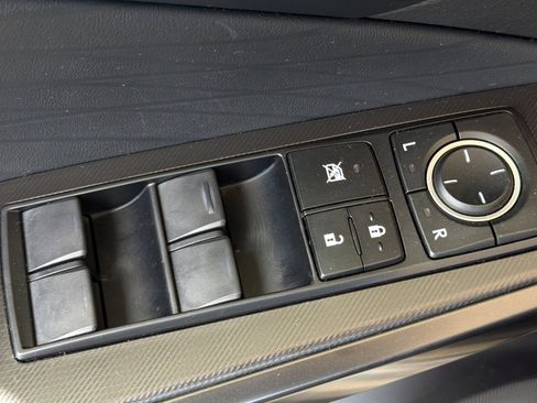 Used 2022 Lexus IS 350 F Sport w/ Navigation Package RWD image 12