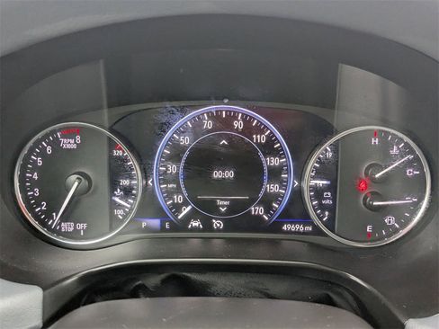 Used 2024 Buick Enclave Premium image 18